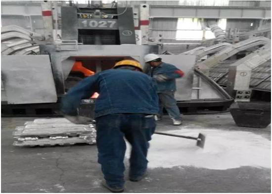 加強(qiáng)法治觀念、保障安全生產(chǎn)  嚴(yán)抓細(xì)管助推電解鋁安全生產(chǎn)新局面